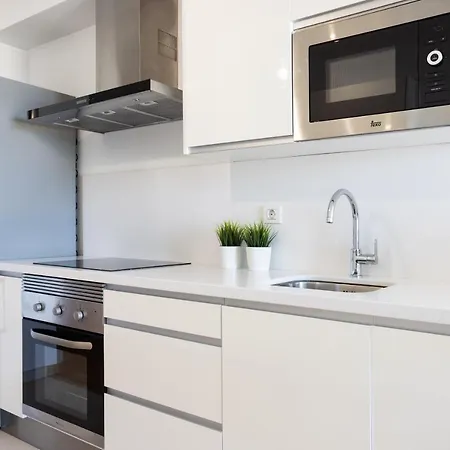 Home2book Stunning La Quinta, Pool