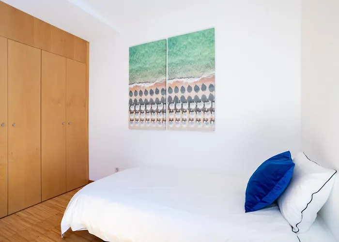 Home2book Stunning La Quinta, Pool 公寓