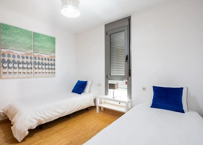 Home2book Stunning La Quinta, Pool Apartman