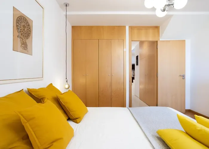 Home2book Stunning La Quinta, Pool Apartman