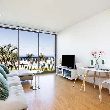 Home2book Stunning La Quinta, Pool